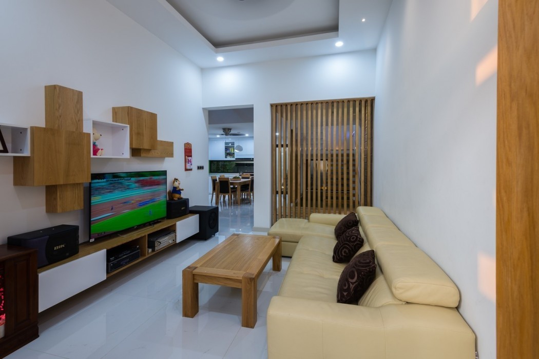 House BQ-17 by 23o5studio - 5