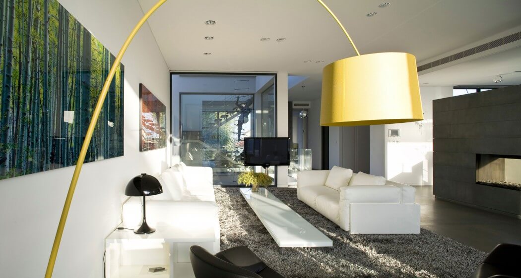 Bridging House by Jacobs-Yaniv Architects - 3