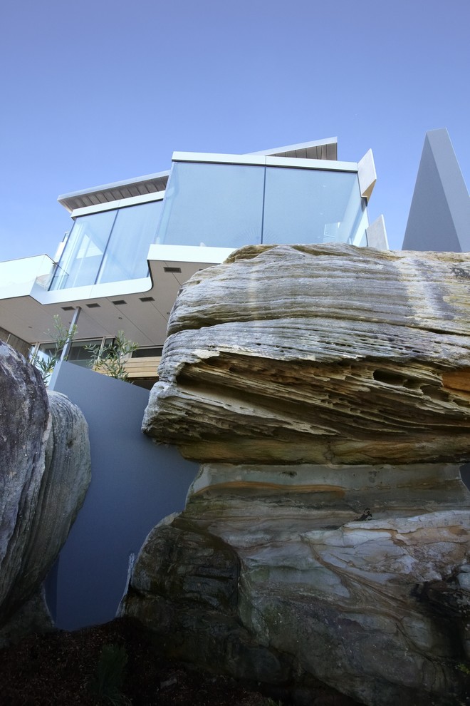 Clovelly House by Rolf Ockert Design - 15