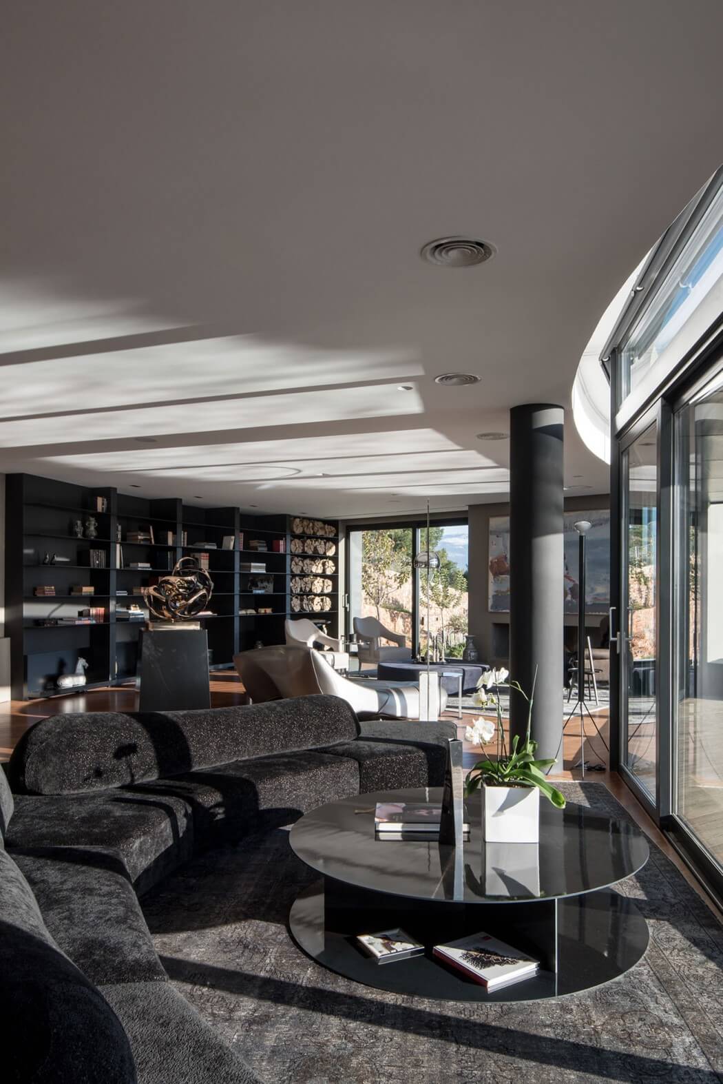 The Edge House by Studio Omerta - 2