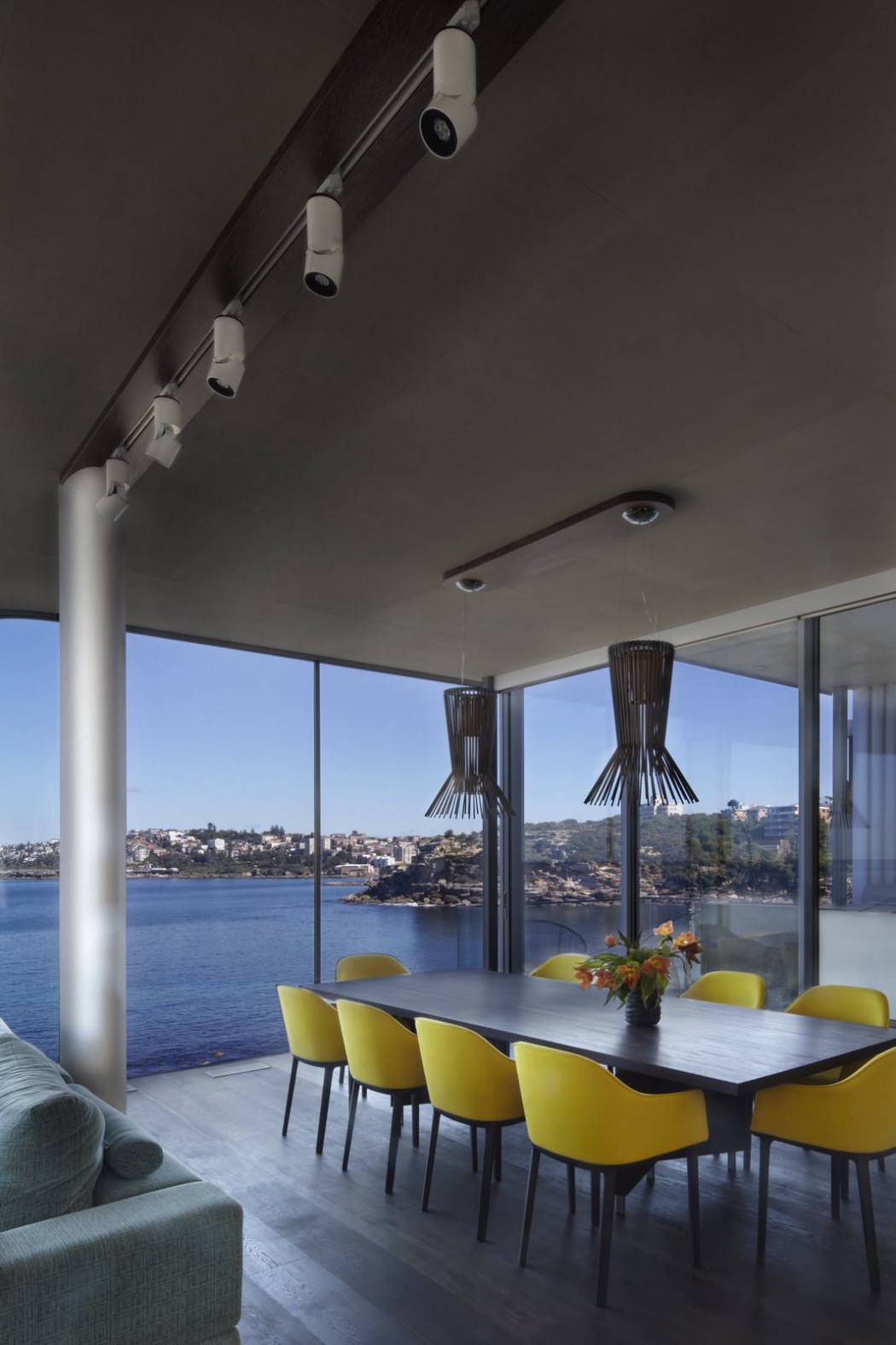 Clovelly House by Rolf Ockert Design - 4