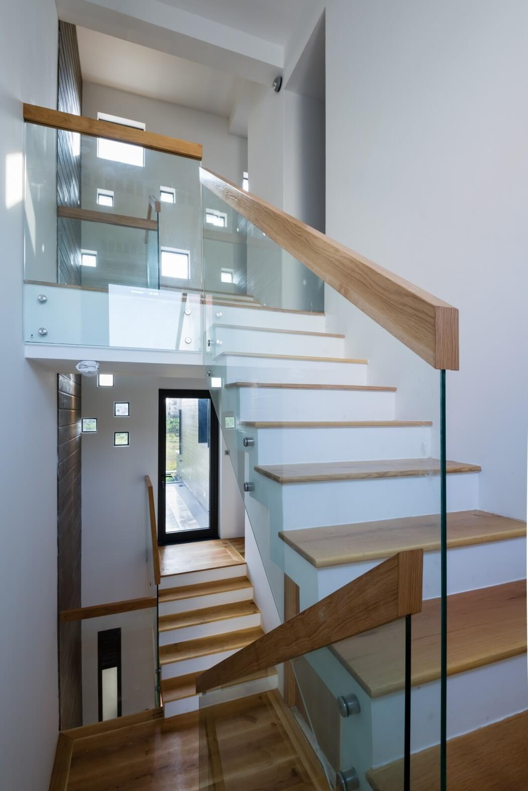 House BQ-17 by 23o5studio - 8