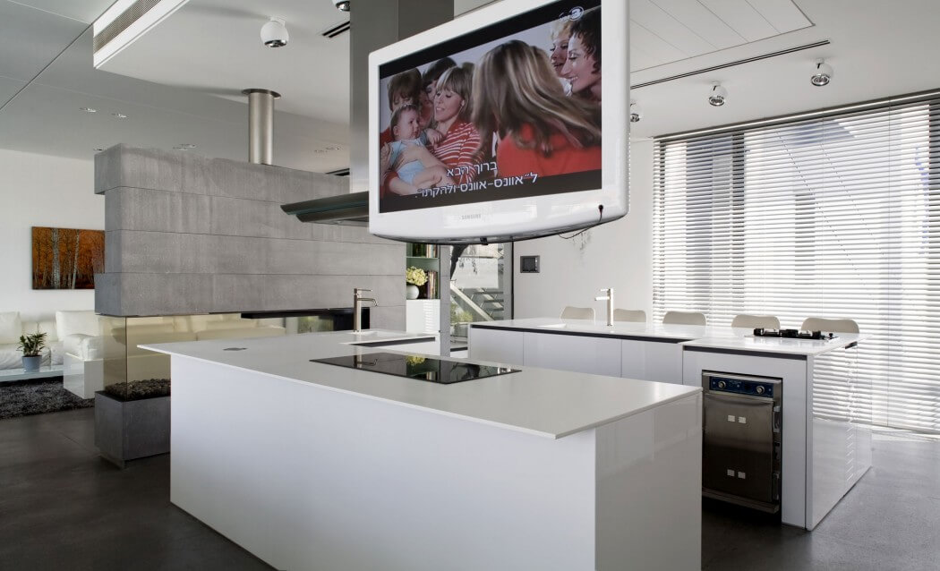 Bridging House by Jacobs-Yaniv Architects - 9