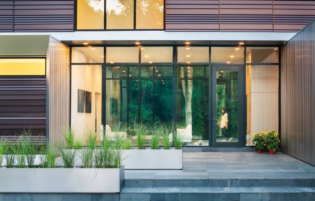 Bridge House by Höweler + Yoon Architecture - 12