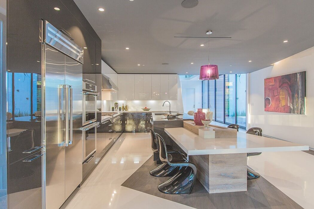 349 S Mansfield Ave by Apel Design - 9