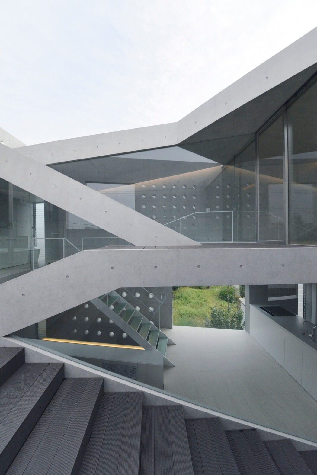 House in Tsudanuma by Fuse-Atelier - 10