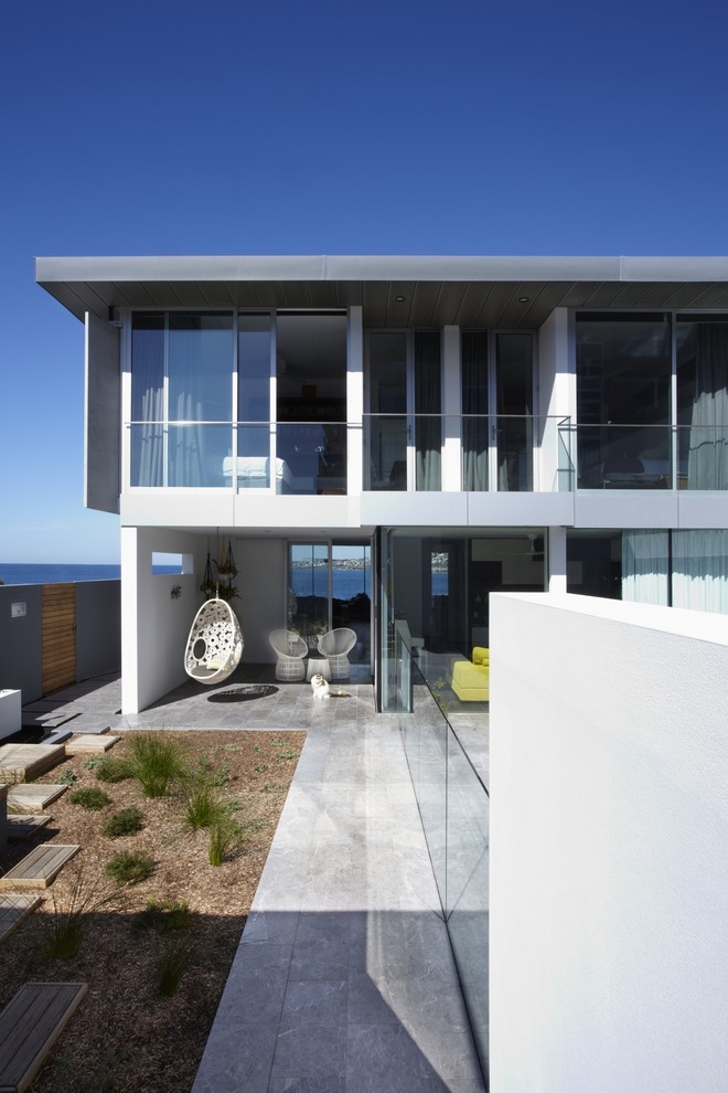 Clovelly House by Rolf Ockert Design - 12
