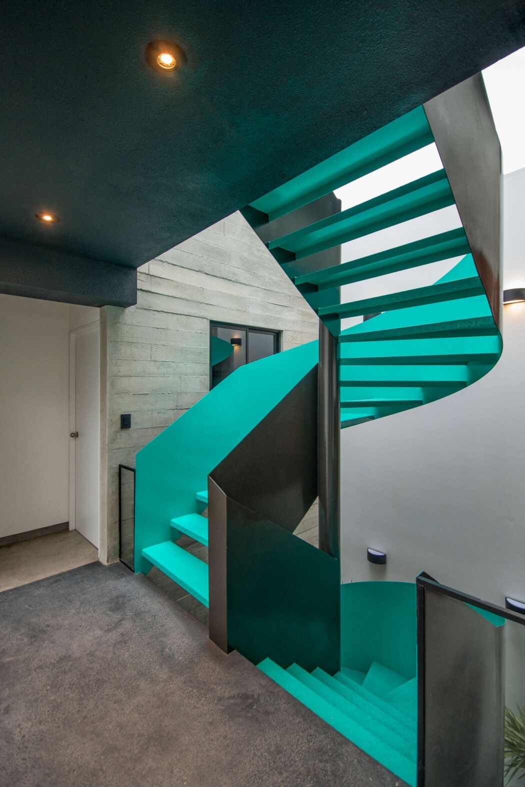 S House by Romo Arquitectos - 9