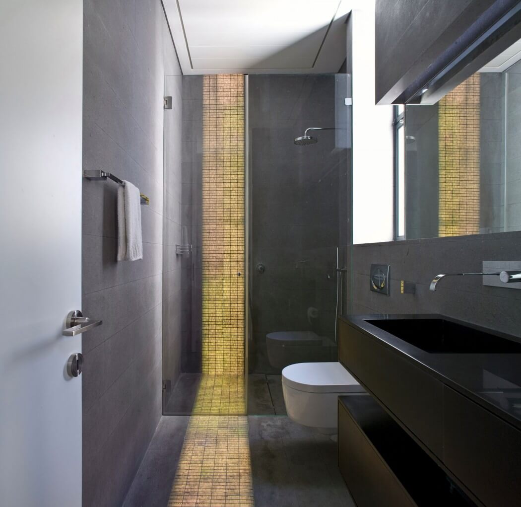 Bridging House by Jacobs-Yaniv Architects - 15