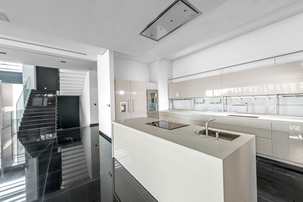 Residence in Athens by Dolihos Architects - 4