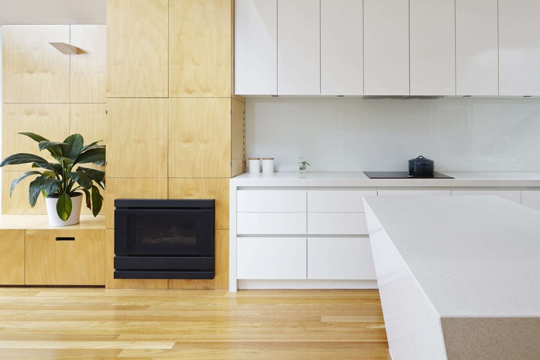 The Big Little House by Nic Owen Architects - 4