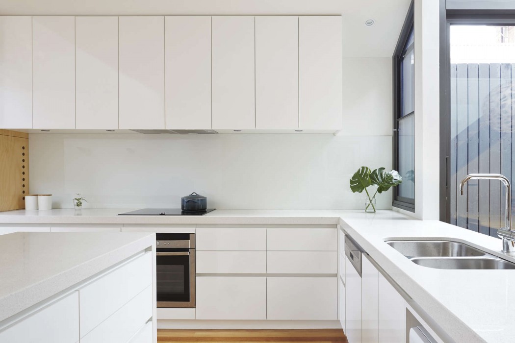 The Big Little House by Nic Owen Architects - 5