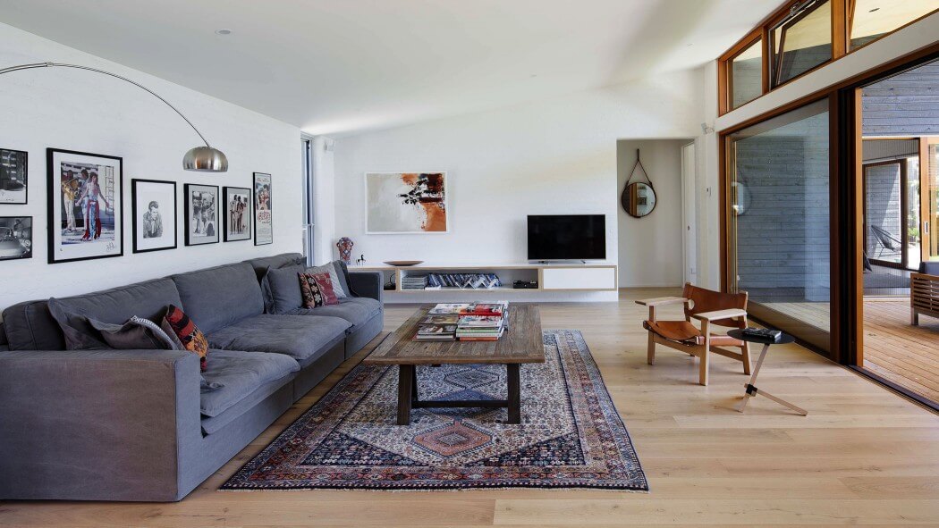 Somers House One by Adrian Bonomi - 2