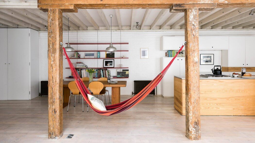 Loft Apartment by PlumGuide - 3