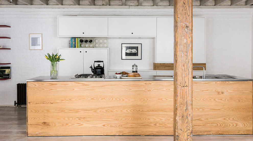 Loft Apartment by PlumGuide - 4