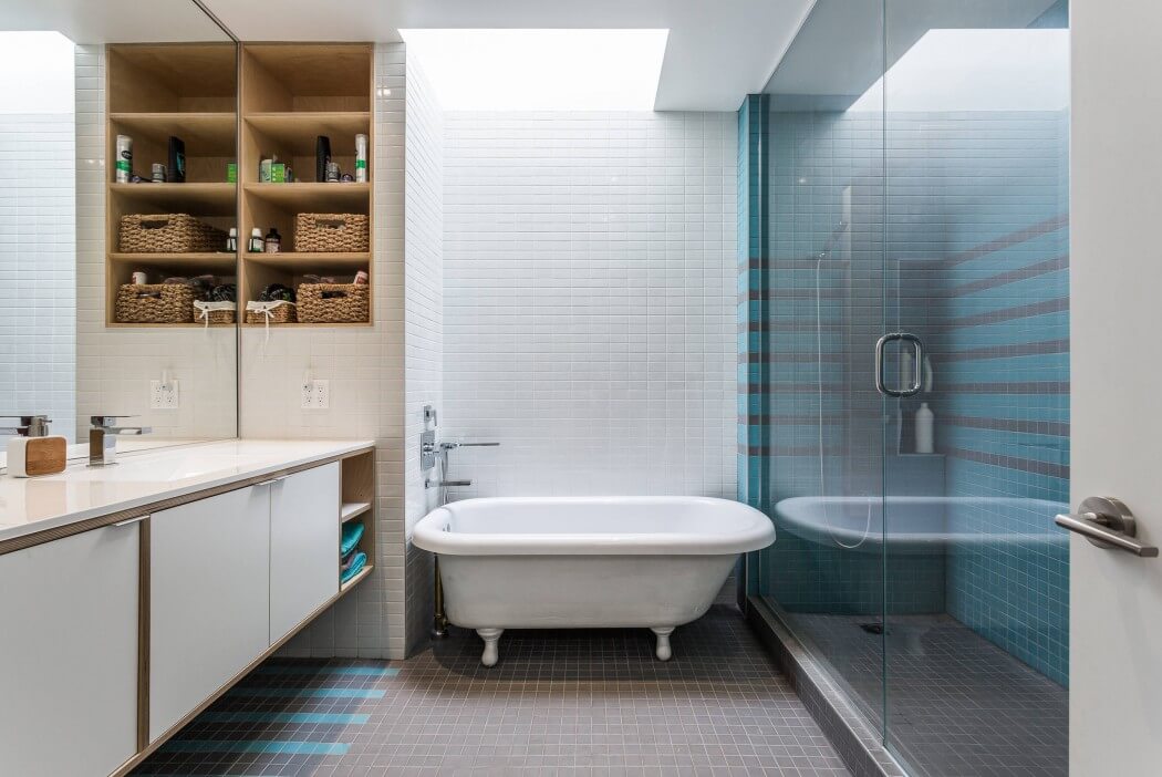 12e Avenue Residence by Gestion Rockethammer - 6