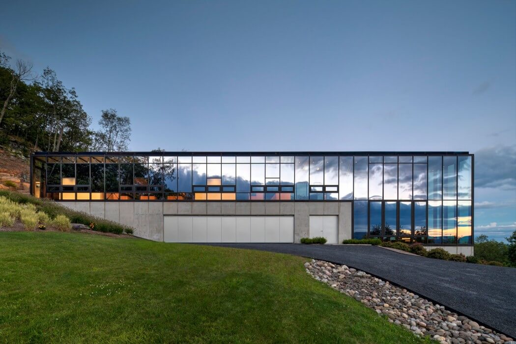 Shokan House by Jay Bargmann - 14