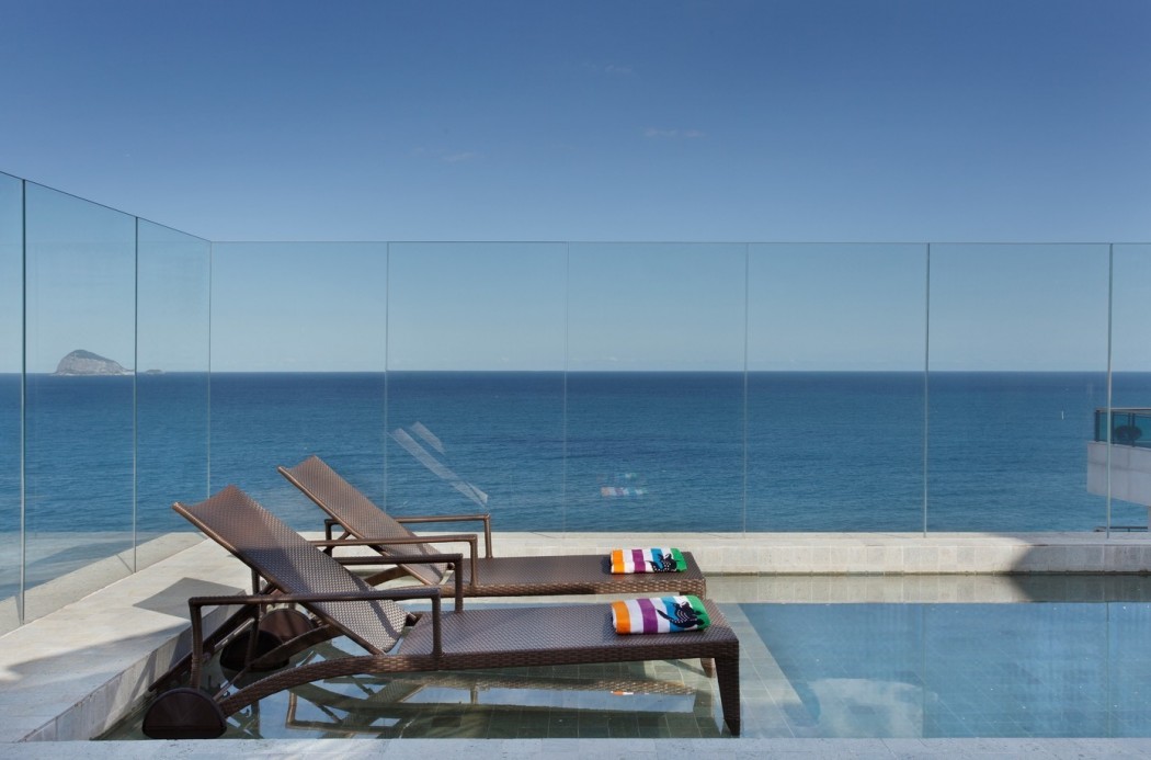 Seafront Residence by Roberta Devisate - 8