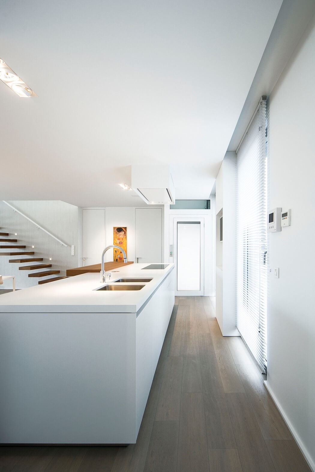 Home 1051 by Filip Deslee - 5