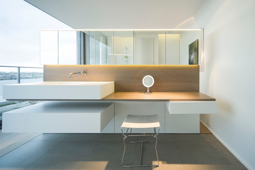 Home 1051 by Filip Deslee - 12