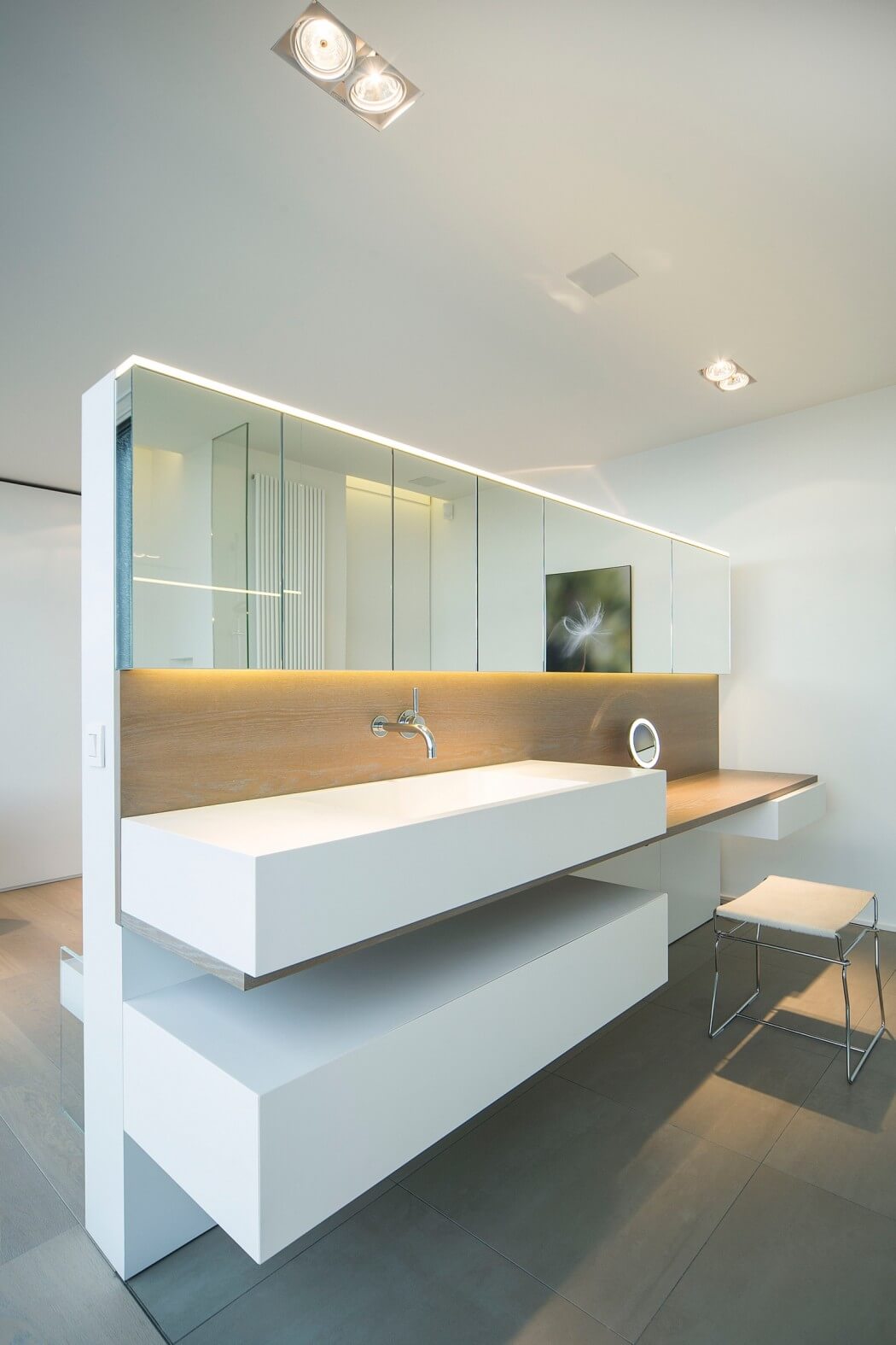 Home 1051 by Filip Deslee - 13