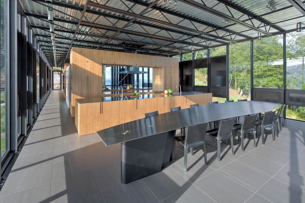 Shokan House by Jay Bargmann - 7