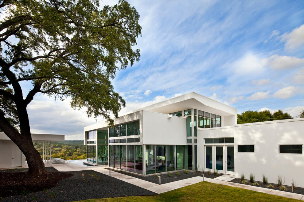 Westlake Waterfront by Blair Burton Interiors - 12