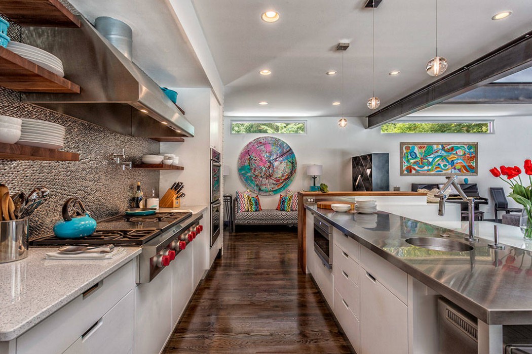 Modern Renovation by Gosnell Architecture - 3