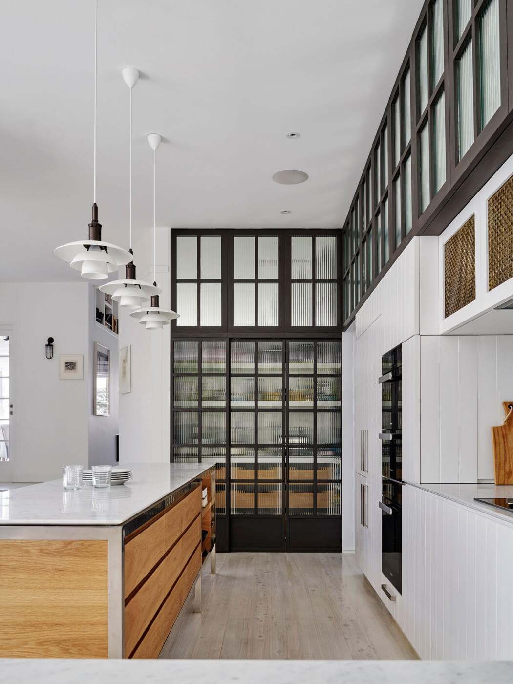 Beach House by Luigi Rosselli - 3