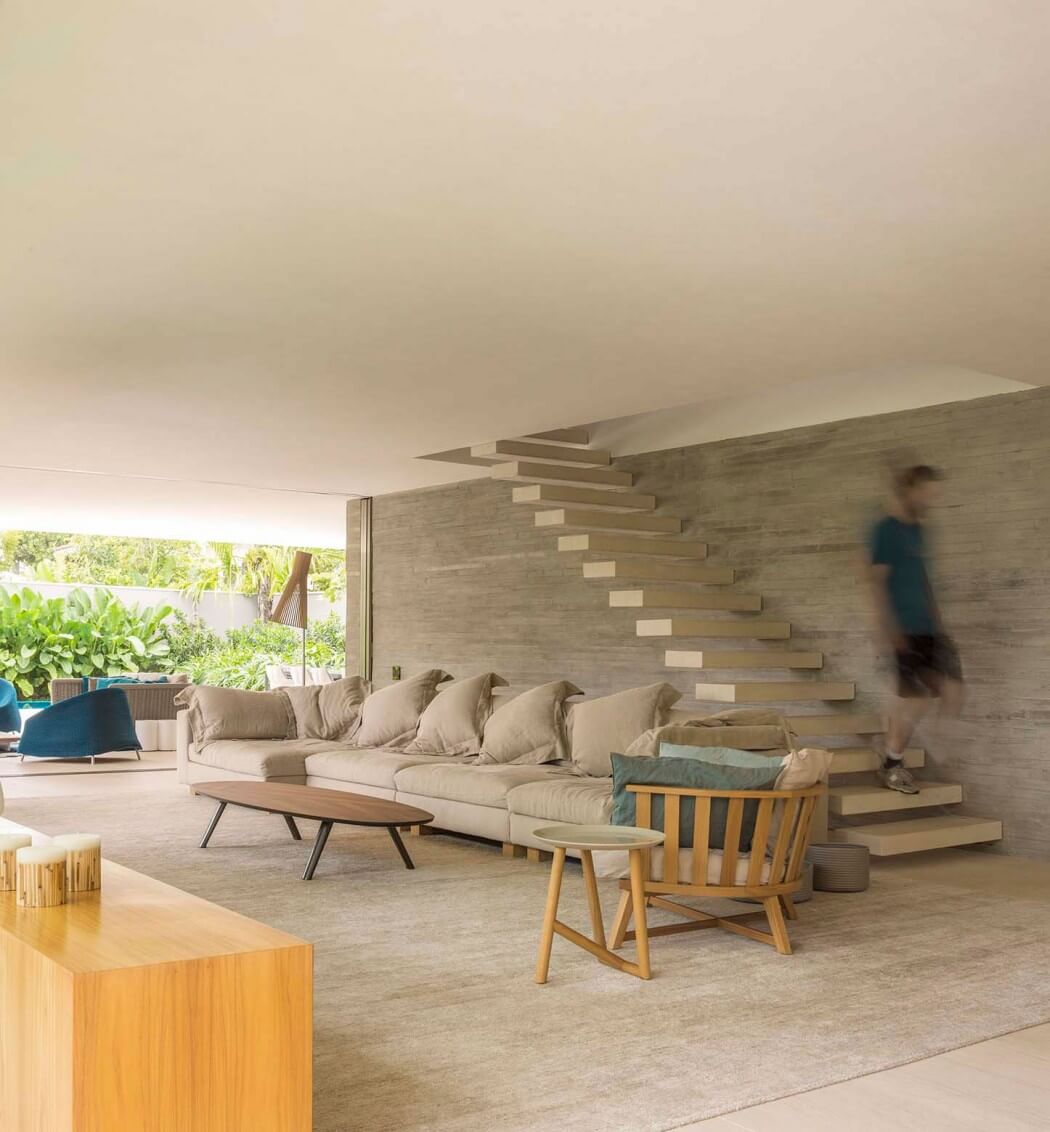 White House by Studio MK27 & Eduardo Chalabi - 4