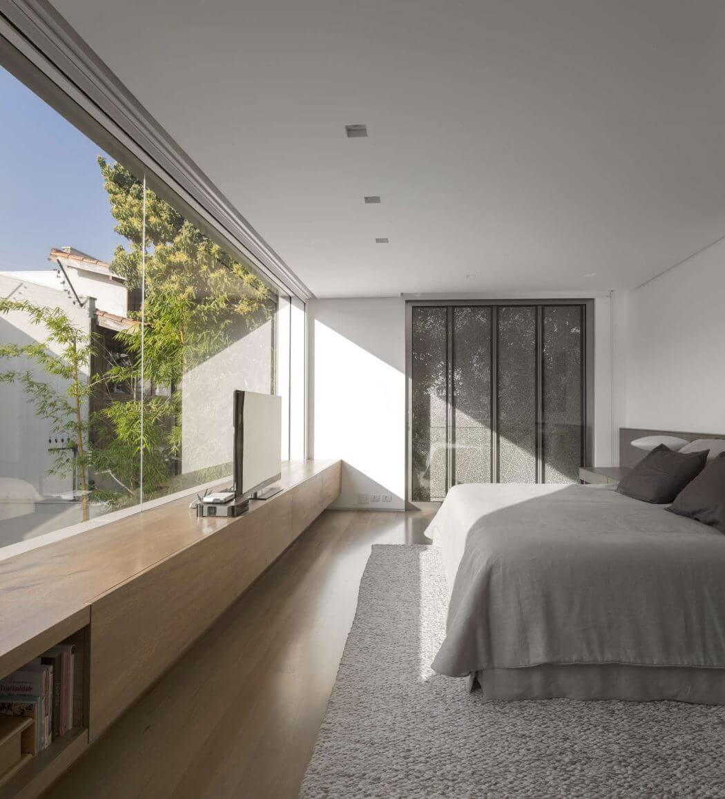 K House by Studio Arthur Casas - 8