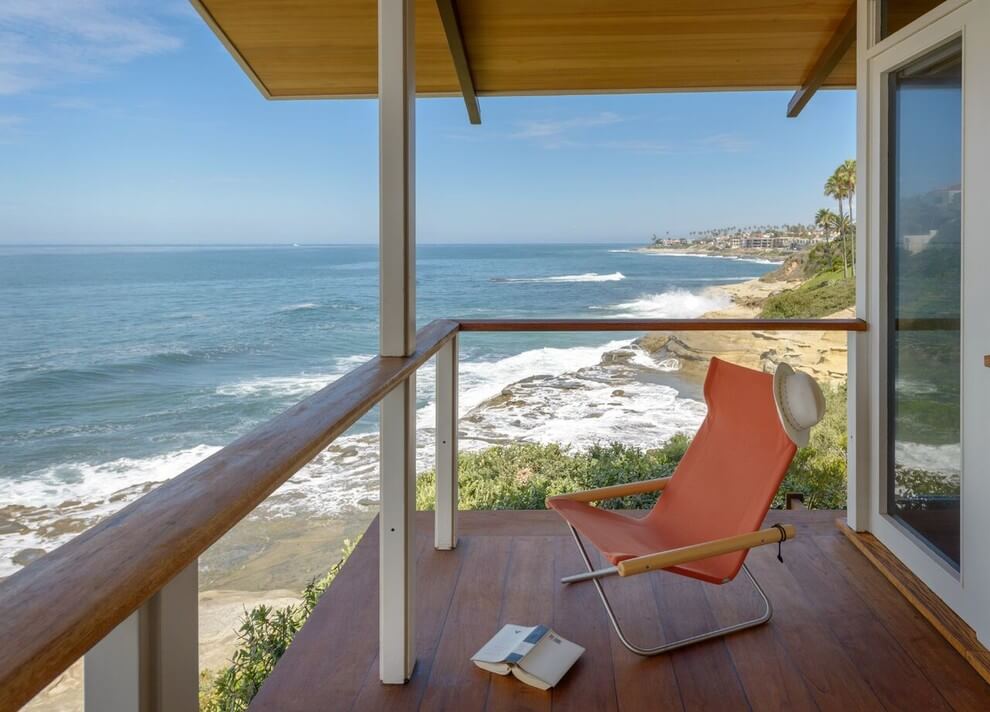 Modern Beach House by Eddie Lee - 13