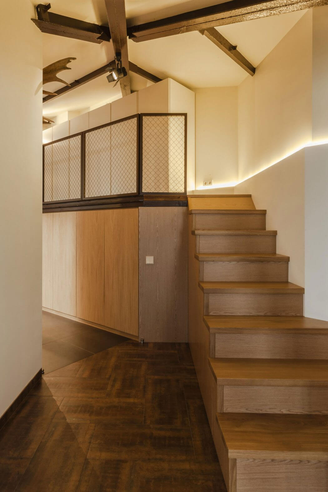 ZLT Residence by U // ME Architects - 9