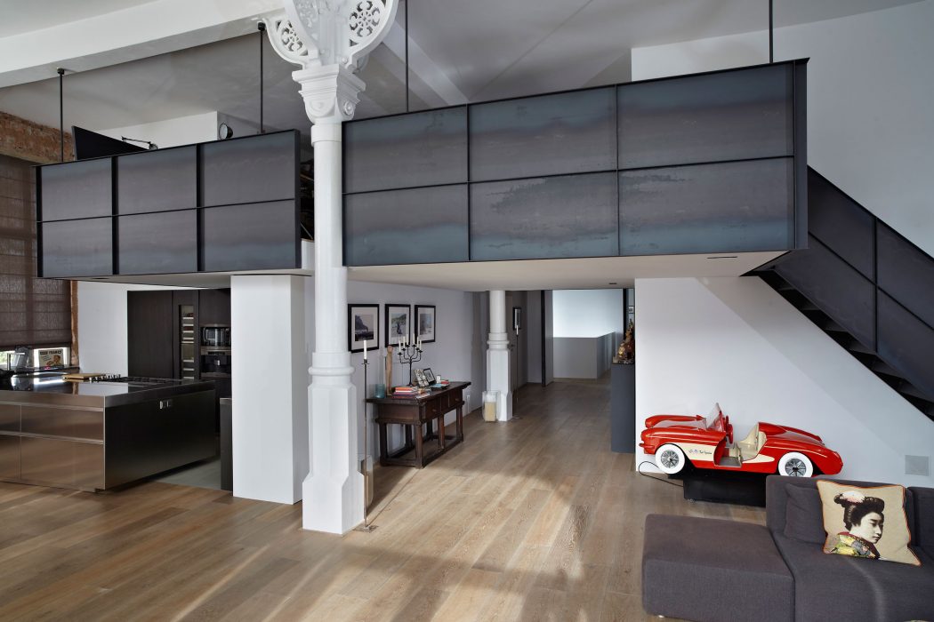 Home in Amsterdam by Witteveen Architects - 1
