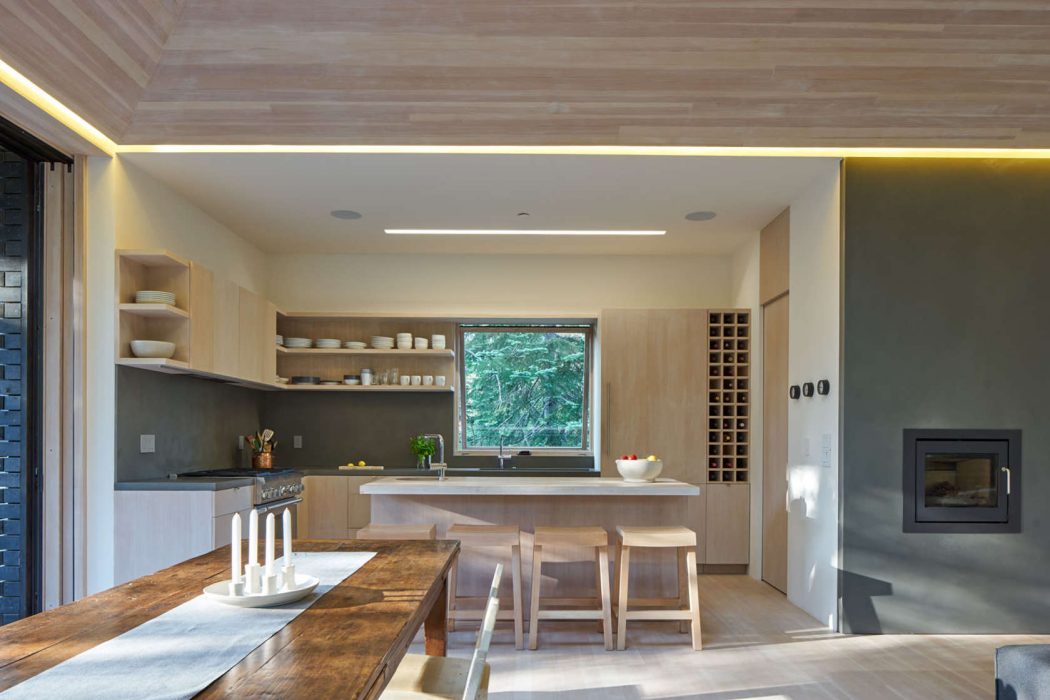 Troll Hus by Mork Ulnes Architects - 2