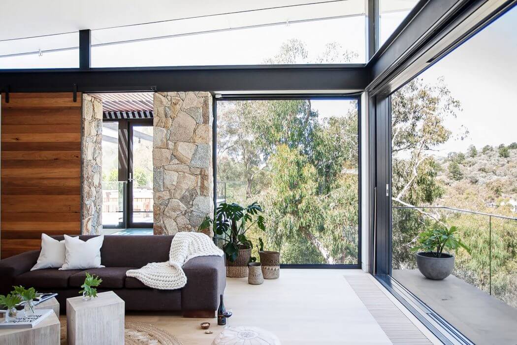Home in Melbourne by Alexandra Buchanan - 2