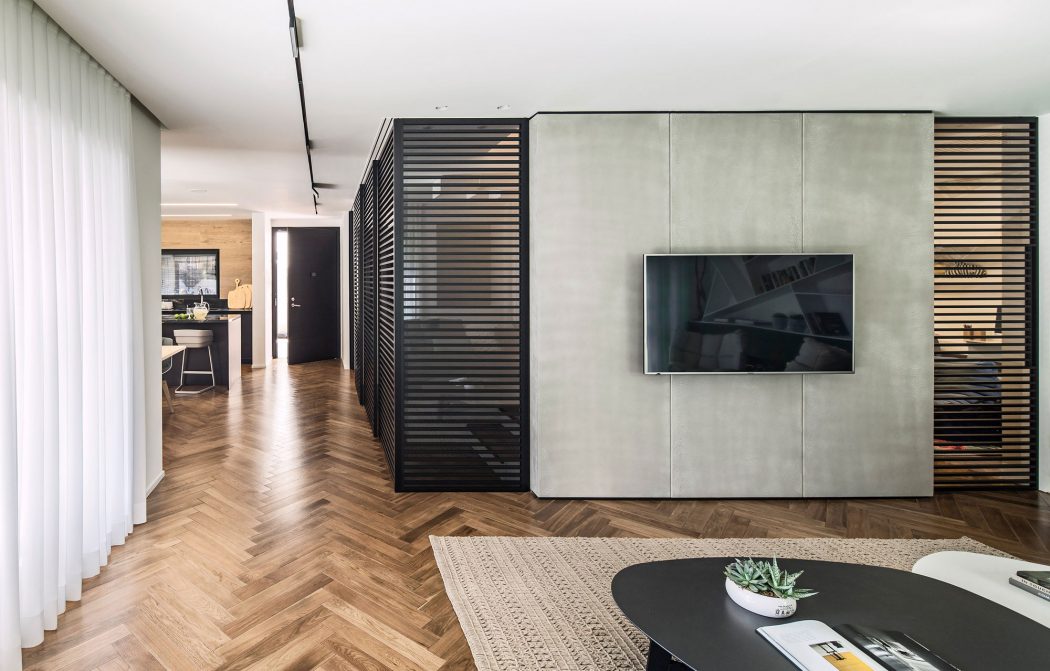 B House by Tal Goldsmith Fish Design Studio - 2