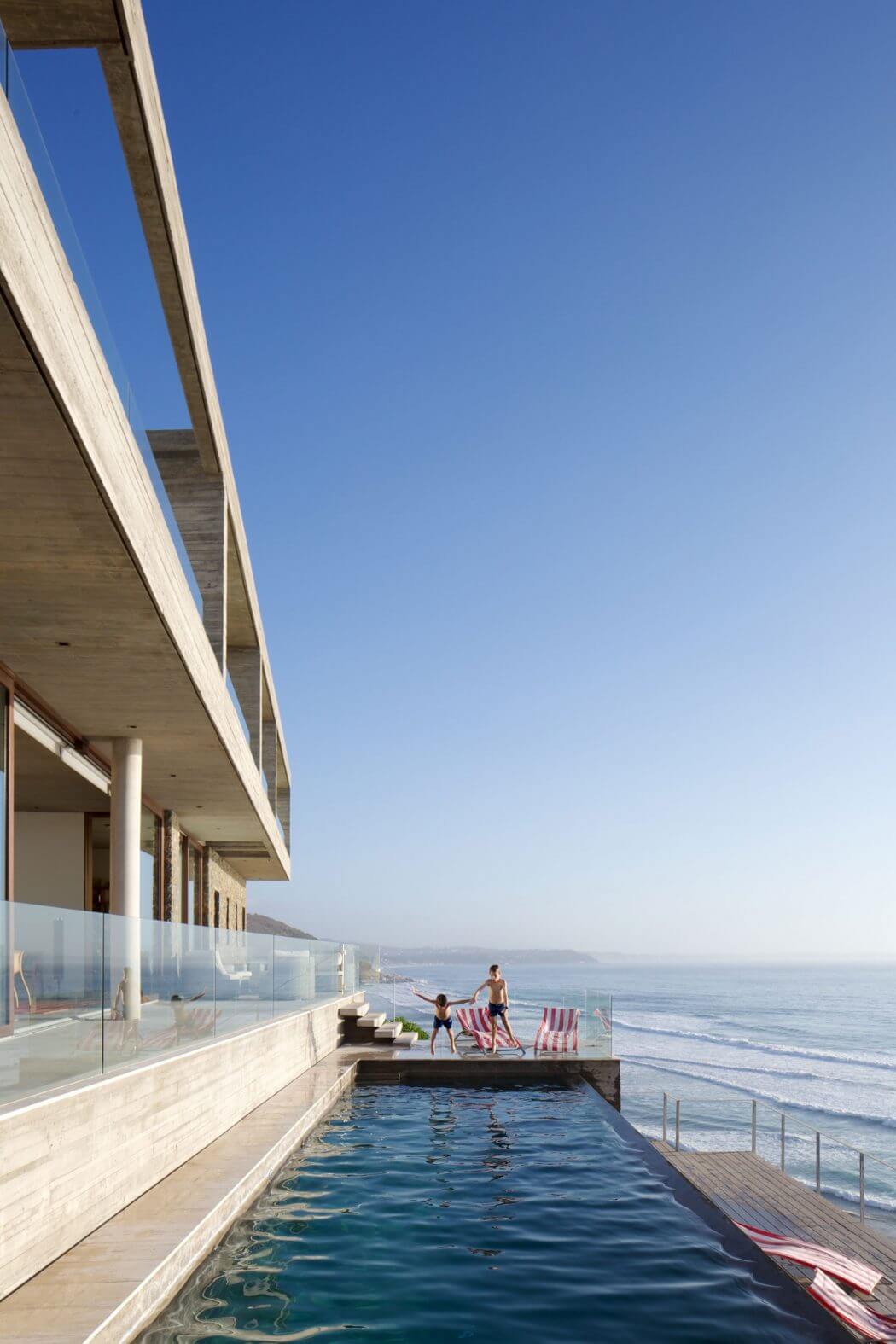 House in Cachagua by Cristian Hrdalo - 3