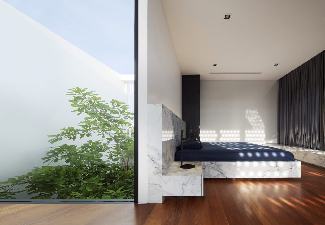 PK79 by Ayutt and Associates Design - 7