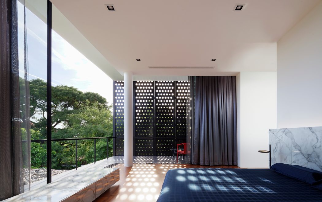 PK79 by Ayutt and Associates Design - 6