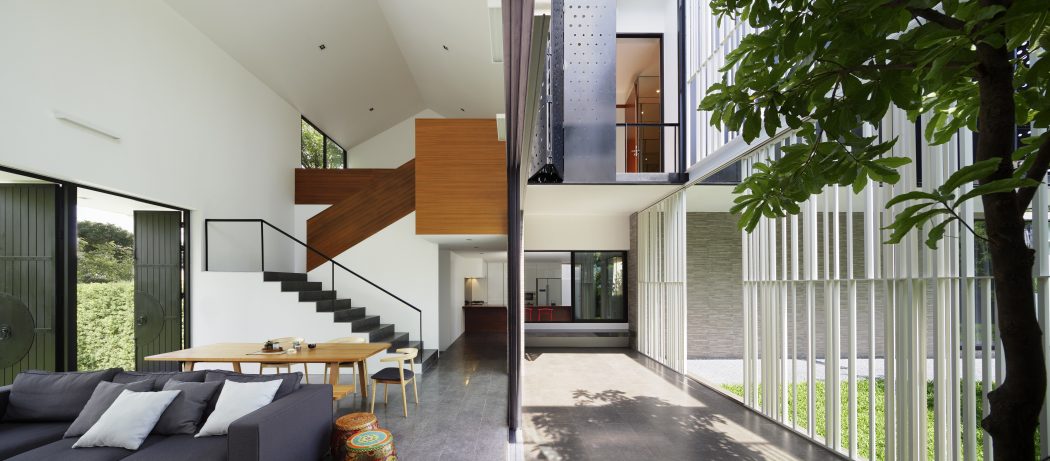 PK79 by Ayutt and Associates Design - 3