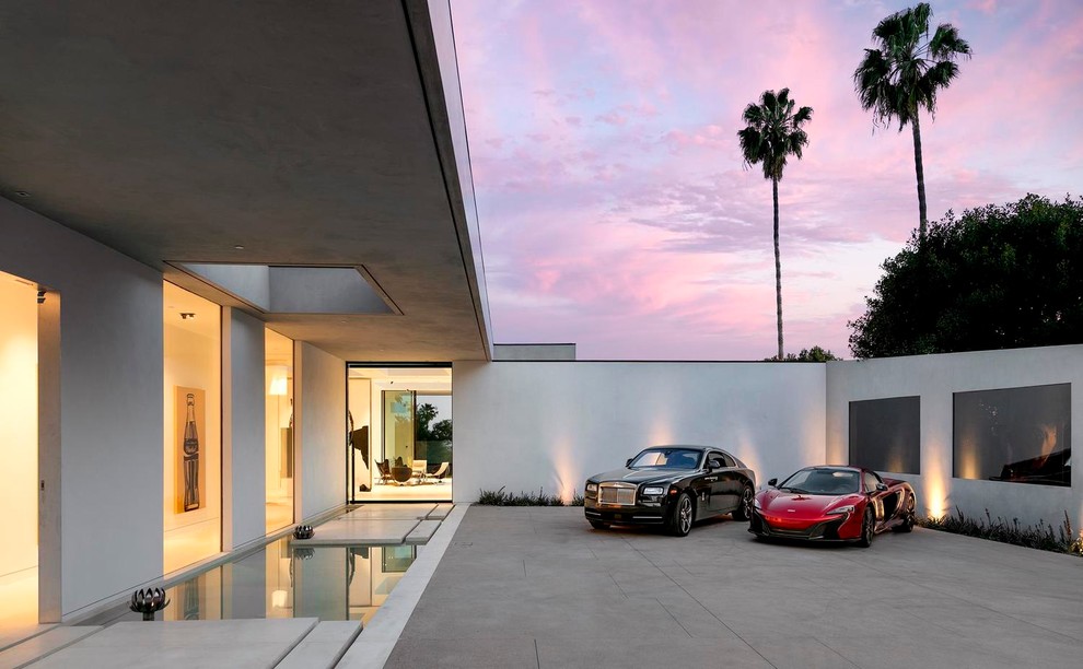 Modern Home by DIJ Group - 13