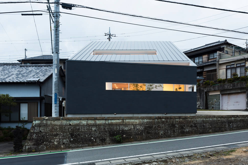 Minimalist House by Tukurito Architects - 12
