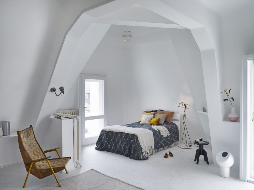 Zoltan Apartment by A+Z Design Studio - 10