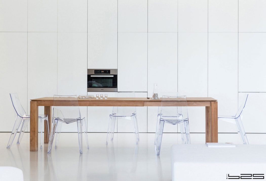 Minimalist Apartment by ARCH.625 - 3