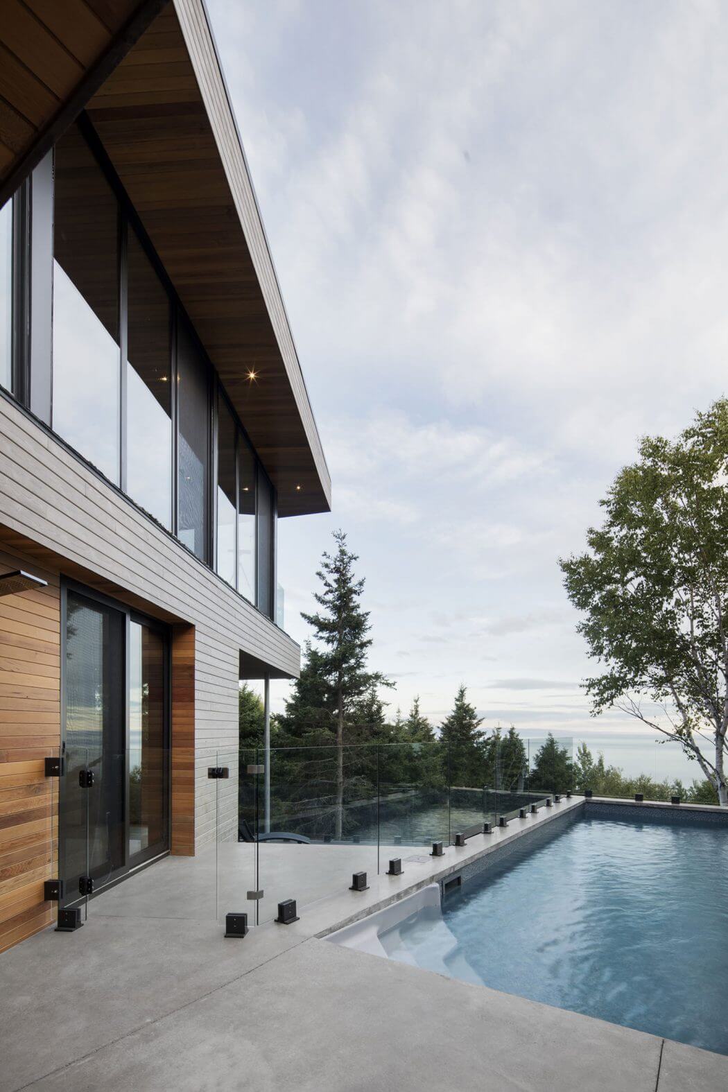 Residence by Bourgeois/Lechasseur Architects - 9