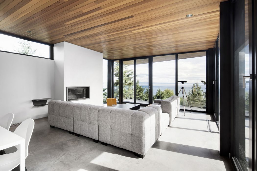 Residence by Bourgeois/Lechasseur Architects - 3