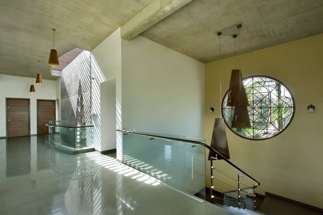 Shell House by Dipen Gada - 6