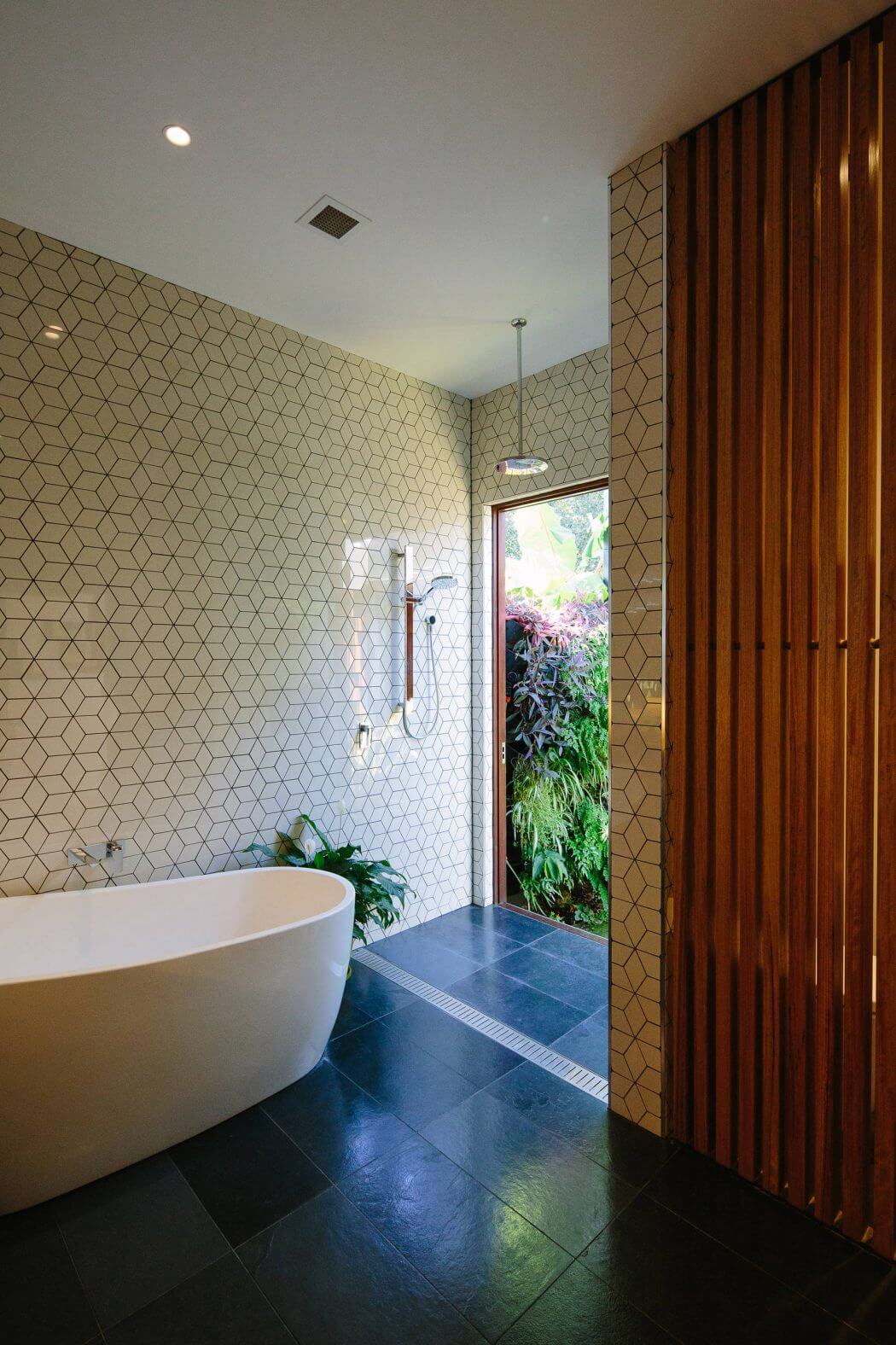 Courtyard House by Davis Architects - 9