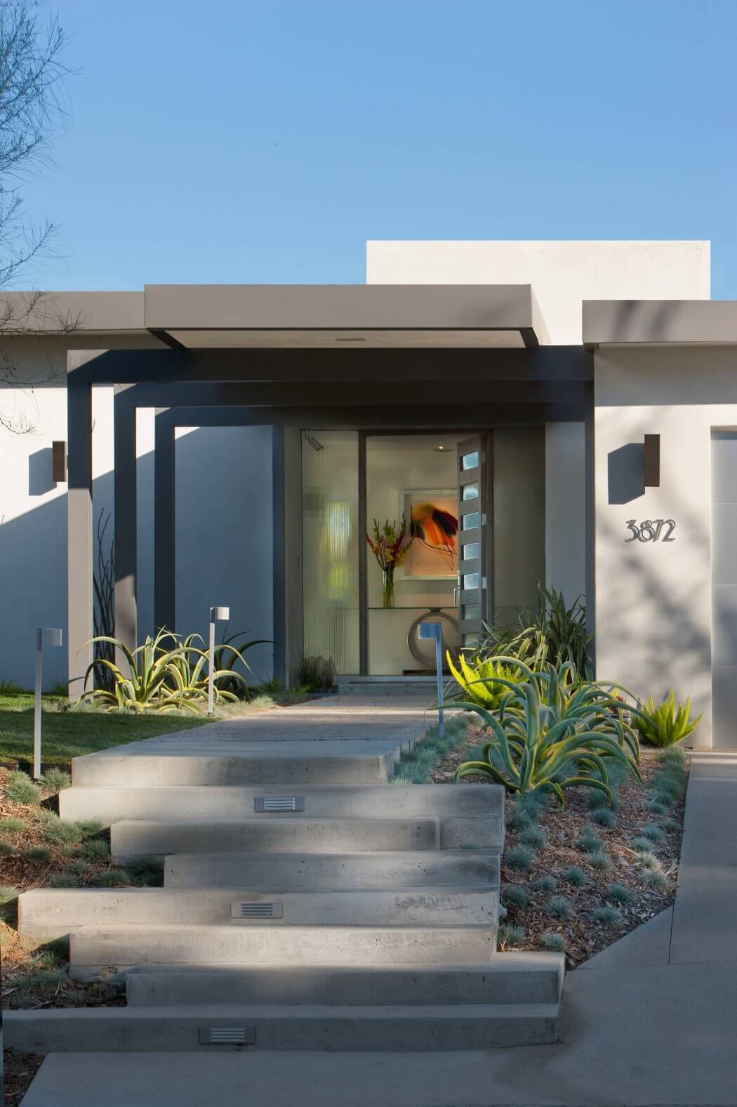 Encino Hills Residence by CZA - 10